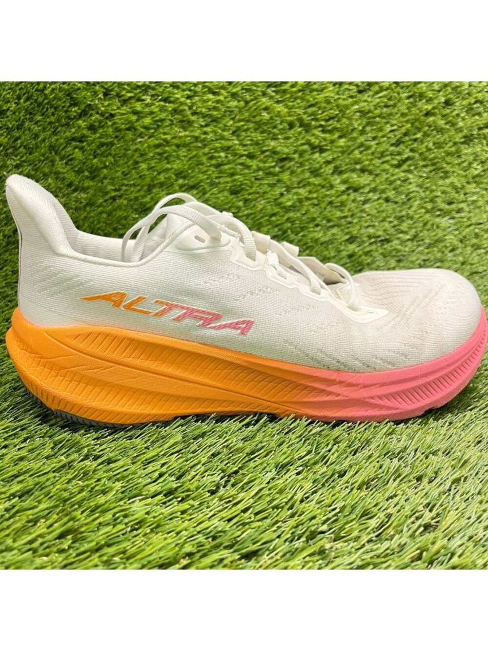 Altra Experience Flow 2 Womens Size 9.5 White Orange Road Running Shoes Sneakers